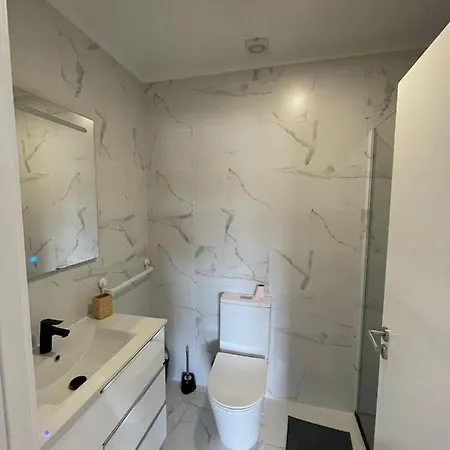 Lourivillage Villa *