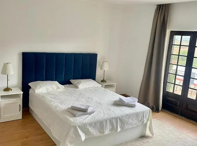 Lourivillage Вилла