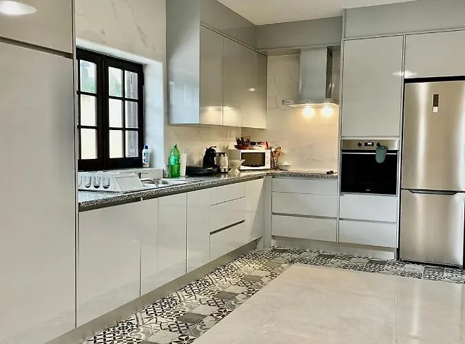 Вилла Lourivillage *