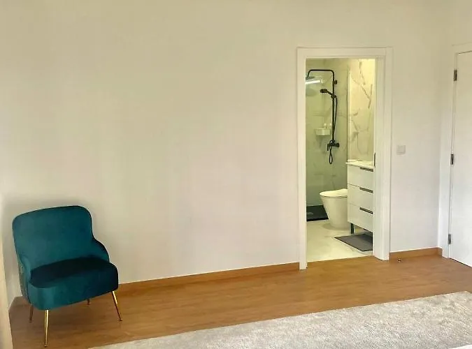 Lourivillage Лориньян